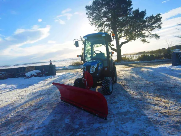 Winton Machinery Front Mounted Snow Blade