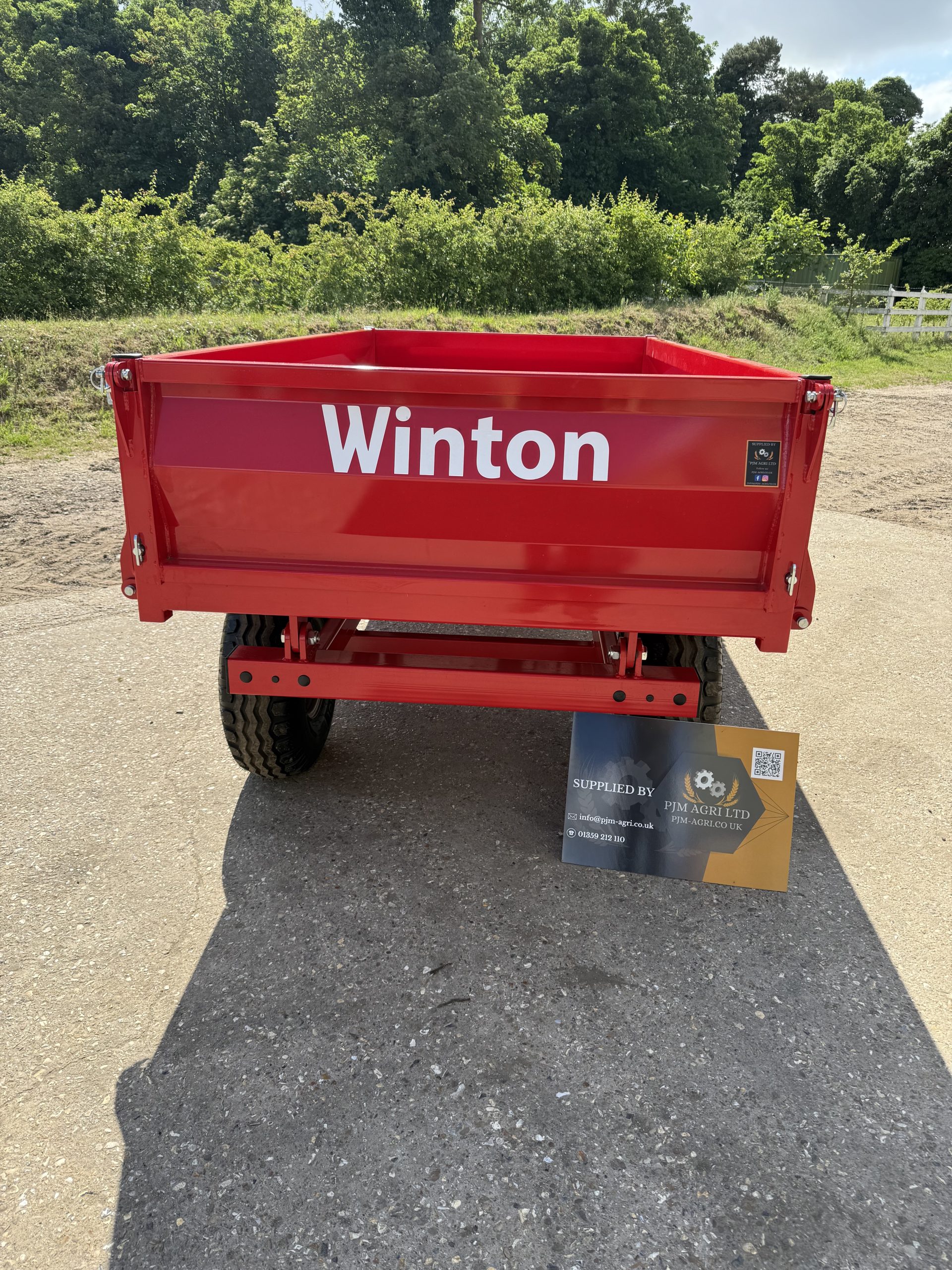 Farm tipping trailer